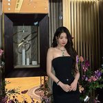 [모두드루와] '<b>개미</b>허리' 인증… 장원영, 블랙 드레스로 뽐낸 완벽한...