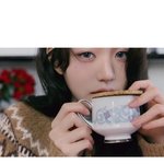 [모두드루와] 장원영, <b>AI</b>로 만든 듯한 비주얼…"어떻게 매일이...