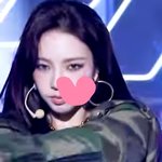 [드루와] 근데 카리나 눈화장 이렇게 하니까