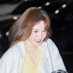 레드벨벳 웬디, ‘최애 텀블러와 함께 출근 완!’ (웬디의 영스트리트...