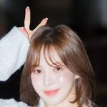 레드벨벳 웬디, ‘빛나는 완토끼 피스’ (웬디의 영스트리트 출근길)...