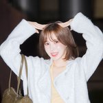 레드벨벳 웬디, ‘하얀 털 옷을 입은 완뭉 하트’ (웬디의 영스트리트...
