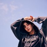 더보이즈 팬이 자체적으로 지워버린 것