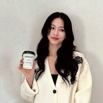 한예슬, 블랙 스타킹 입고…쭉 뻗은 각선미 [스타샷]