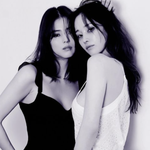 "母수감→<b>학업</b>중단" 한소희, 전종서보다 1살 많은 언니였다 '반전'