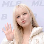 [SW포토] 아이브 리즈의 키스