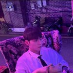 [이것좀봐줘] 이사진 피팅모델인지 <b>비제</b>인지 알수 있을까용?