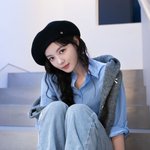 베레모 쓴 김유정, 인형 같은 비주얼에 더해진 분위기