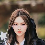 아일릿 <b>윤아</b> 진짜 미쳤네...