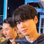 므ㅓ지? <b>차은우</b> 개잘생김
