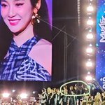 닝닝이 나오는 <b>대형</b>스크린 2초동안 빤히 본 원빈