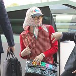 [포토] 지드래곤, 사이버<b>트럭</b> 타고 출국