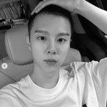 '강나언' 김우석, 입대 전 <b>삭발</b>도 잘생겼네.."무사히"