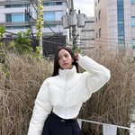 블핑 지수 <b>알로</b> 요가 아직도 하는구나