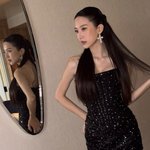 [SCin스타] LA서 오프숄더 드레스로 글래머 몸매 뽐낸 문가영