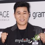"11세 연하 여친과 <b>내년</b> 결혼, 프러포즈는 아직" [컬투쇼]