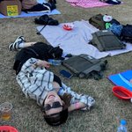 <b>AOA</b> 출신 초아, 잔디밭에 누워 아찔한 포즈 '은근한 노출'