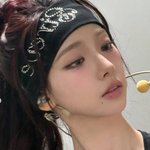 [모두드루와] 카리나 미모 폭발...“우울할 땐 이 포즈를 해봐”