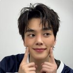 째<b>롱아</b> 울 애기