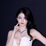 [현장포토] "콕 찍어, 러블리"...한소희, 여신의 애교