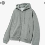 추워서 <b>몸</b>이 덜덜 떨리는데  왜 <b>그런</b>걸까요?