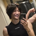 [댓글부탁해] 앤톤 <b>채령이</b> 아니라 점점 광수 닮아가는거 같음