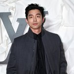 [댓글부탁해] 유재석 1조 이어…공유도 <b>재산</b> 1,000억 설 "잘산다는...