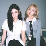 판에 막 자기 주변 예쁜애들 얼<b>평글</b> 올리는거