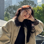 원대 재킷 입고 다시 찾은 한옥마을…고우림❤️과 함께? [<b>MD</b>스타]