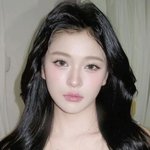 [댓글부탁해] 이런 메이크업 <b>특징</b>이뭐임?