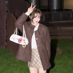 ‘명품 가방 들고 출근한 명품 <b>DJ</b>’ (웬디의 영스트리트 출근길)...