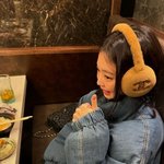 블랙핑크 제니, 귀마개 패션도 귀여워..떴다 하면 난리네