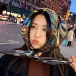 '류수영' 박하선, 지디 '스카프 패션' 동참... 소녀 같은 비주얼