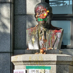 여성 교육과 인권 <b>증진</b>에 힘쓴 남성의 결말 ㅋㅋ