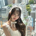 174cm 장원영, 럭키비키 논란에 슬<b>랜더</b> 몸매 또 화제…“역시 사고의...