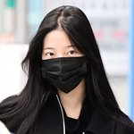 [현장포토] "마주치면, <b>두근</b>"…카즈하, 심쿵 눈맞춤