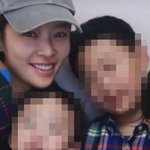 [모두드루와] [<b>SCin스타</b>] 황정음, 두 아들 품에 안고 전남편...