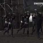 엔하이픈 신곡 <b>의상</b> 봤냐