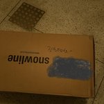 [이것좀봐줘] 택배시켰더니 엿도 같이 <b>배송</b>됨.