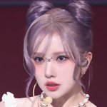 <b>만두머리</b>의 지배자, 권위자, 종결자인 여돌