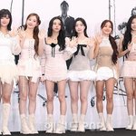 "안타까운 소식으로" 트와이스, 연예계 비보 속 홍보 일정 연기[전문]