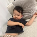 <b>태하</b> 넘 귀여움