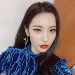 <b>배진영</b> 더 떠야됨