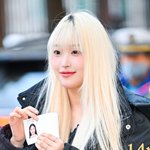 [사진]세이마이네임 소하,'청순 미모 수능 수험표 보이며'