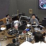  박명수와 <b>친분</b> 과시 "새벽에 영통 하는 사이…너무 감사했다"...