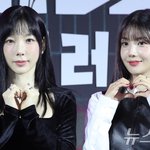 태연·권은비, 여신들의 하트