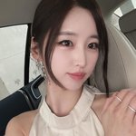 마약 <b>투약</b> 고백 김나정, 인천공항 귀국 직후 경찰 조사
