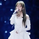 아이유 콘서트에서 퍼옴