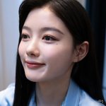김유정, 가까이 봐도 모공 하나 없네..러블리 인형 비주얼