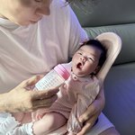 박수홍, 아기새 같은 딸 미모에 심쿵 "<b>생후</b> 30일 지났어요"